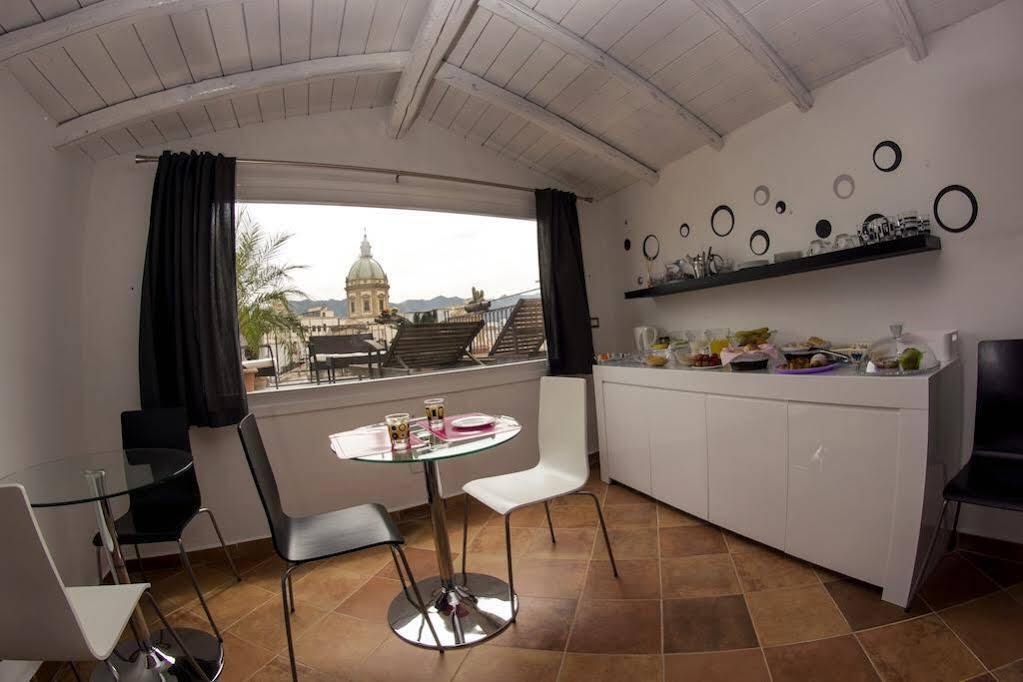Acomodação com café da manhã  La Terrazza Sul Centro 2*